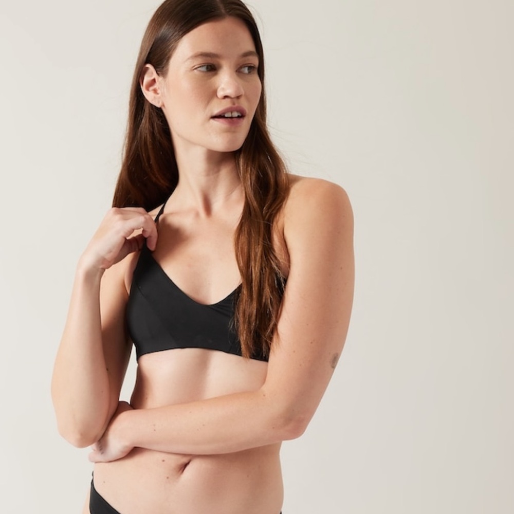 🖤 Athleta Triangle Bikini Top A-C | Black #511636